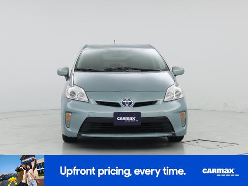Green 2015 Toyota Prius Two