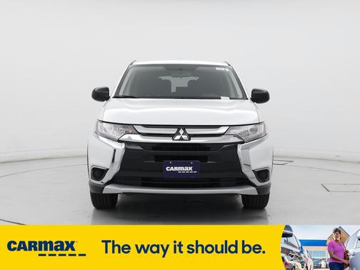 2016 Mitsubishi Outlander ES