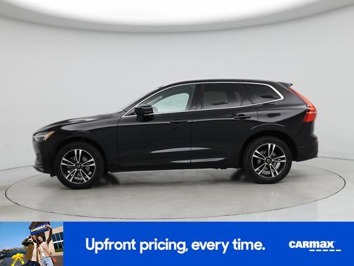 Black 2021 Volvo XC60 T5 Momentum