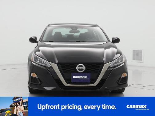 2022 Nissan Altima SR