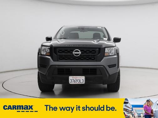 2022 Nissan Frontier S