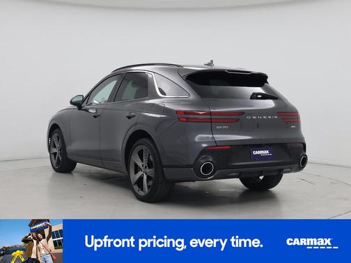 2023 Genesis GV70 