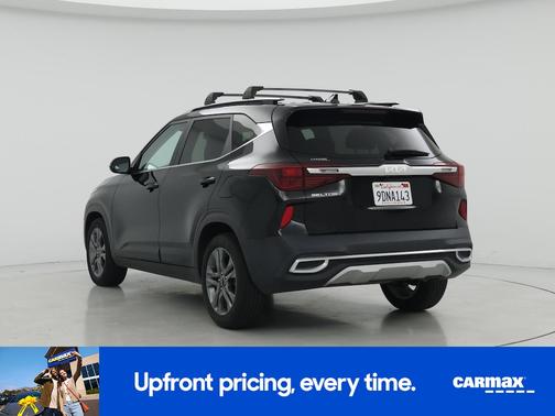 Black 2023 Kia Seltos S