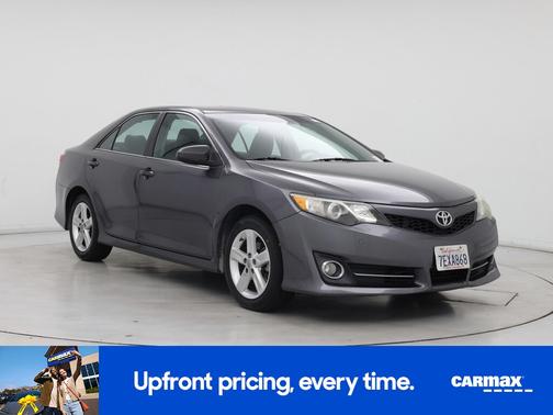 2014 Toyota Camry SE