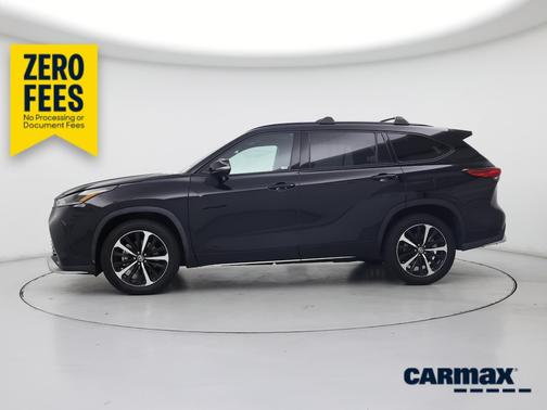 Black 2021 Toyota Highlander XSE