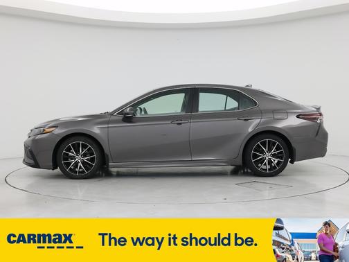 2022 Toyota Camry Hybrid Nightshade