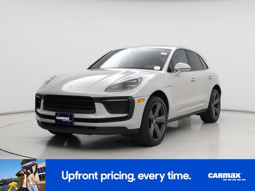 2022 Porsche Macan 