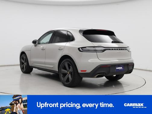 2022 Porsche Macan 