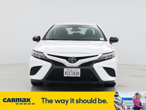 2020 Toyota Camry SE Night Shade
