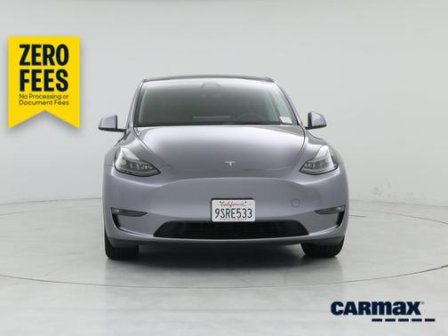 Silver 2025 Tesla Model Y Long Range