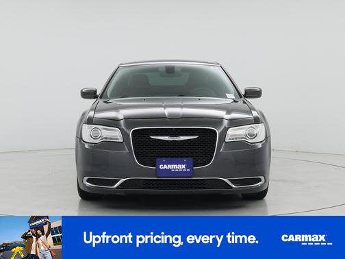 2016 Chrysler 300 Limited