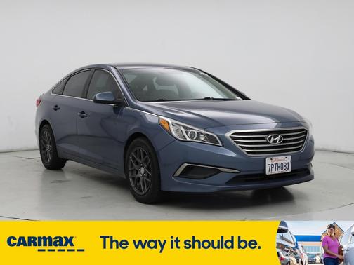2016 Hyundai SONATA SE