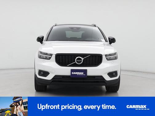 2021 Volvo XC40 T5 R-Design