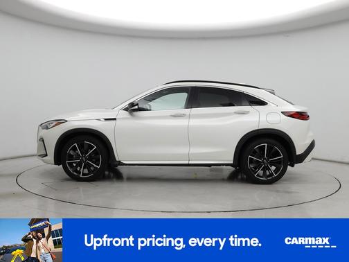 2023 INFINITI QX55 Essential