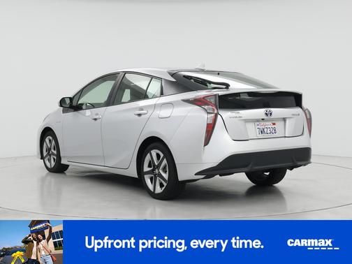 2016 Toyota Prius Three Touring