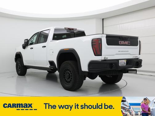 2024 GMC Sierra 2500 AT4X