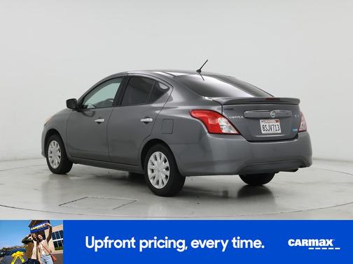 2016 Nissan Versa SV
