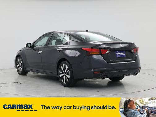 2021 Nissan Altima SV