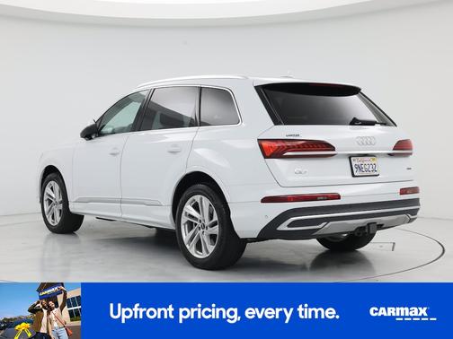 2023 Audi Q7 Premium Plus