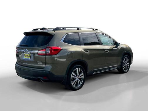 Green Metallic 2022 Subaru Ascent Limited 7-Passenger