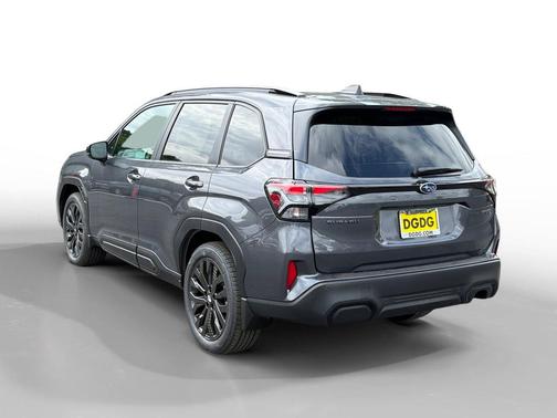 MAGNETITE GRAY 2026 Subaru Forester Sport