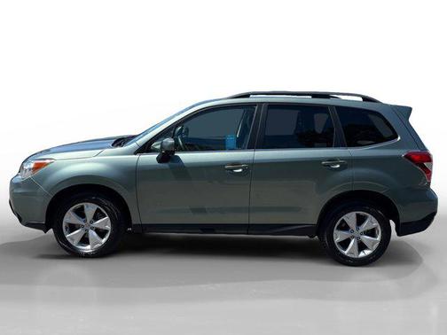 Green Metallic 2015 Subaru Forester 2.5i Limited
