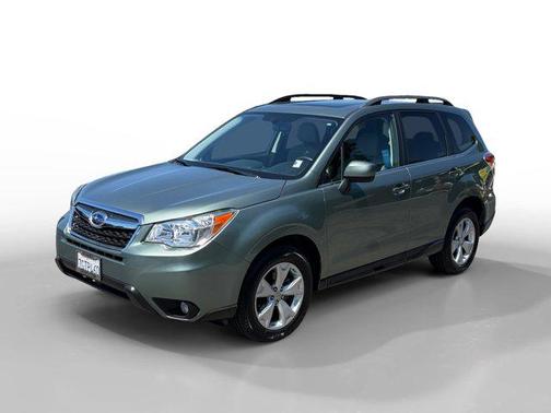 Green Metallic 2015 Subaru Forester 2.5i Limited