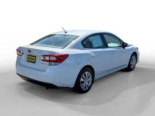 Crystal White Pearl 2022 Subaru Impreza Base