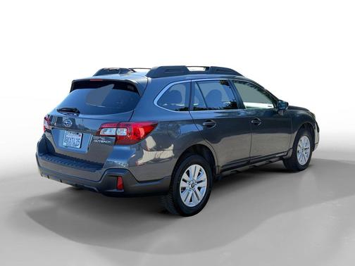 Gray Metallic 2019 Subaru Outback 2.5i Premium