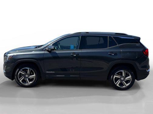 Graphite Gray Metallic 2019 GMC Terrain SLT