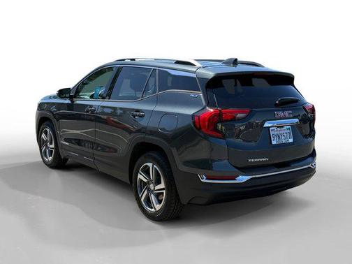 Graphite Gray Metallic 2019 GMC Terrain SLT