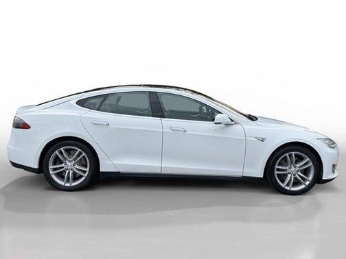 2014 Tesla Model S Base