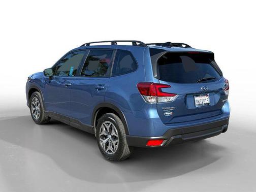 Horizon Blue 2024 Subaru Forester Premium