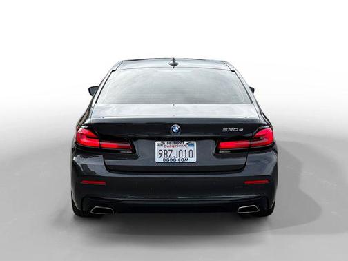 2022 BMW 530e Base
