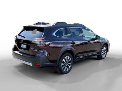 2023 Subaru Outback Touring XT