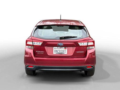 2019 Subaru Impreza 2.0i