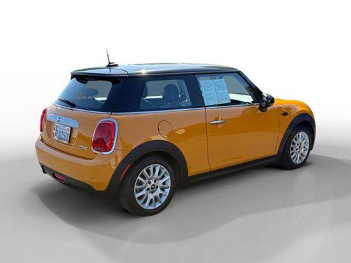 2015 MINI Hardtop Cooper