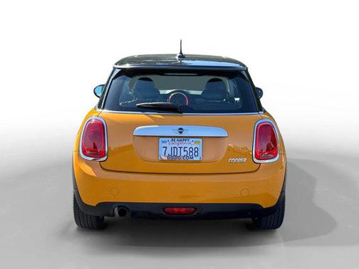 2015 MINI Hardtop Cooper