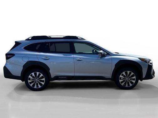 2025 Subaru Outback Touring