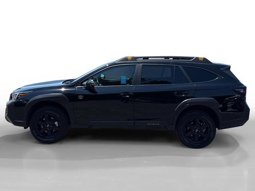 Crystal Black Silica 2024 Subaru Outback Wilderness