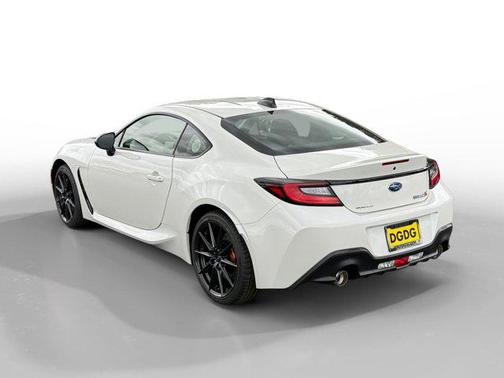 2025 Subaru BRZ tS