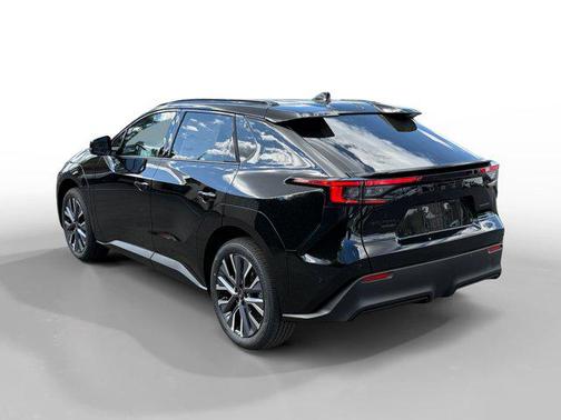 2026 Subaru Solterra Limited