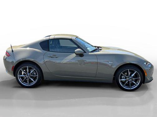 2023 Mazda MX-5 Miata RF Grand Touring