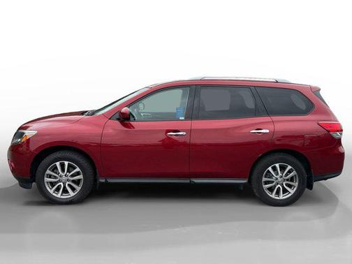 2016 Nissan Pathfinder S