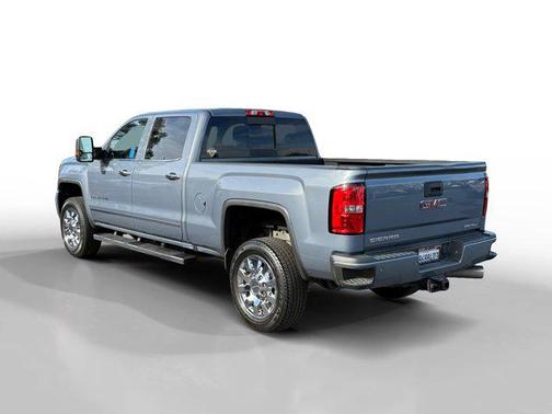 2016 GMC Sierra 2500 Denali