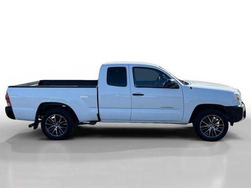 2015 Toyota Tacoma Base