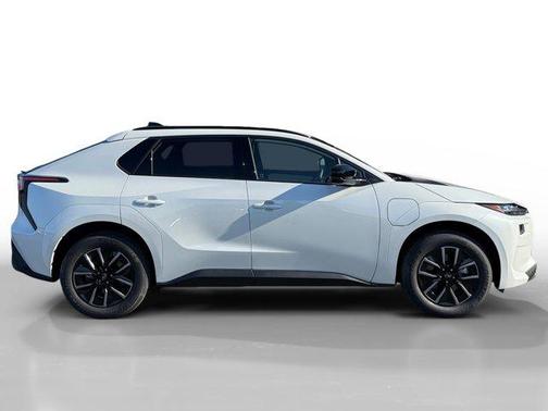 2026 Subaru Solterra Premium