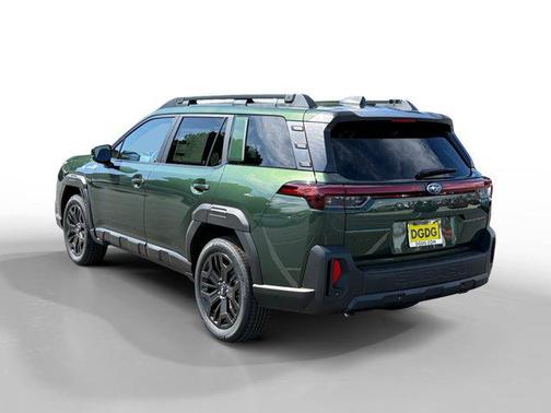Deep Emerald Green Pearl 2026 Subaru Outback Limited XT