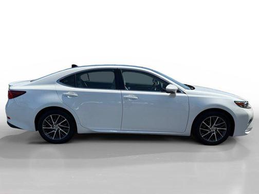 2017 Lexus ES 350 Base