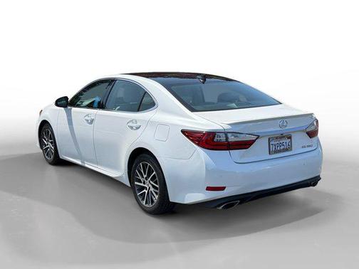 2017 Lexus ES 350 Base